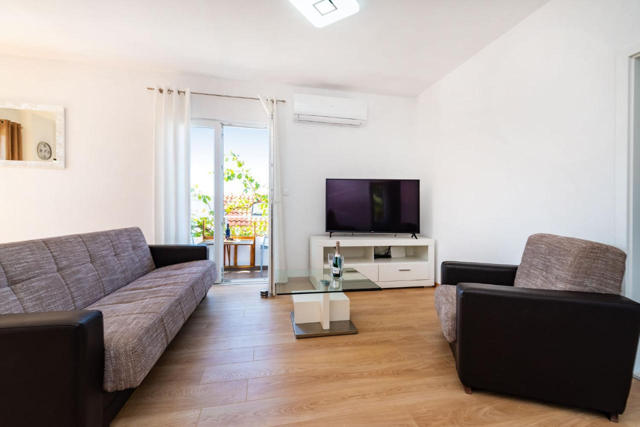 Apartment Maia Lena For Family Jasenice  Exteriér fotografie
